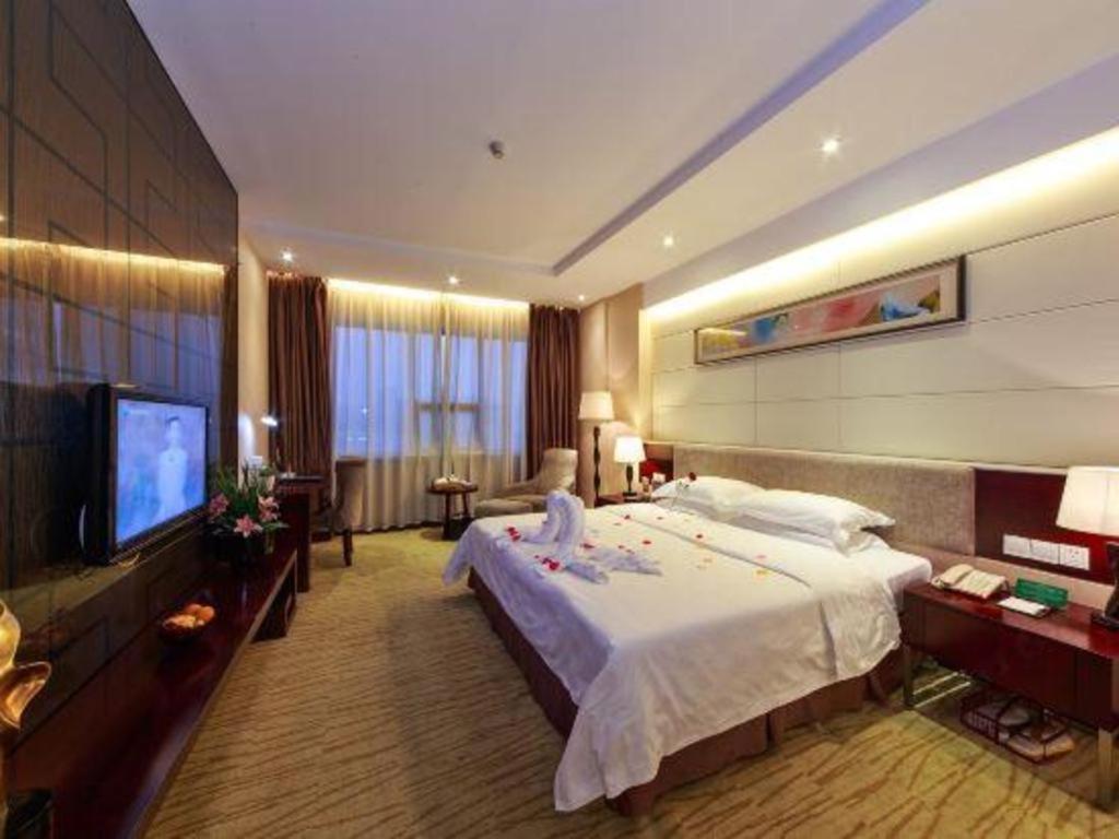 Fortune Hotel Longyan Exterior photo